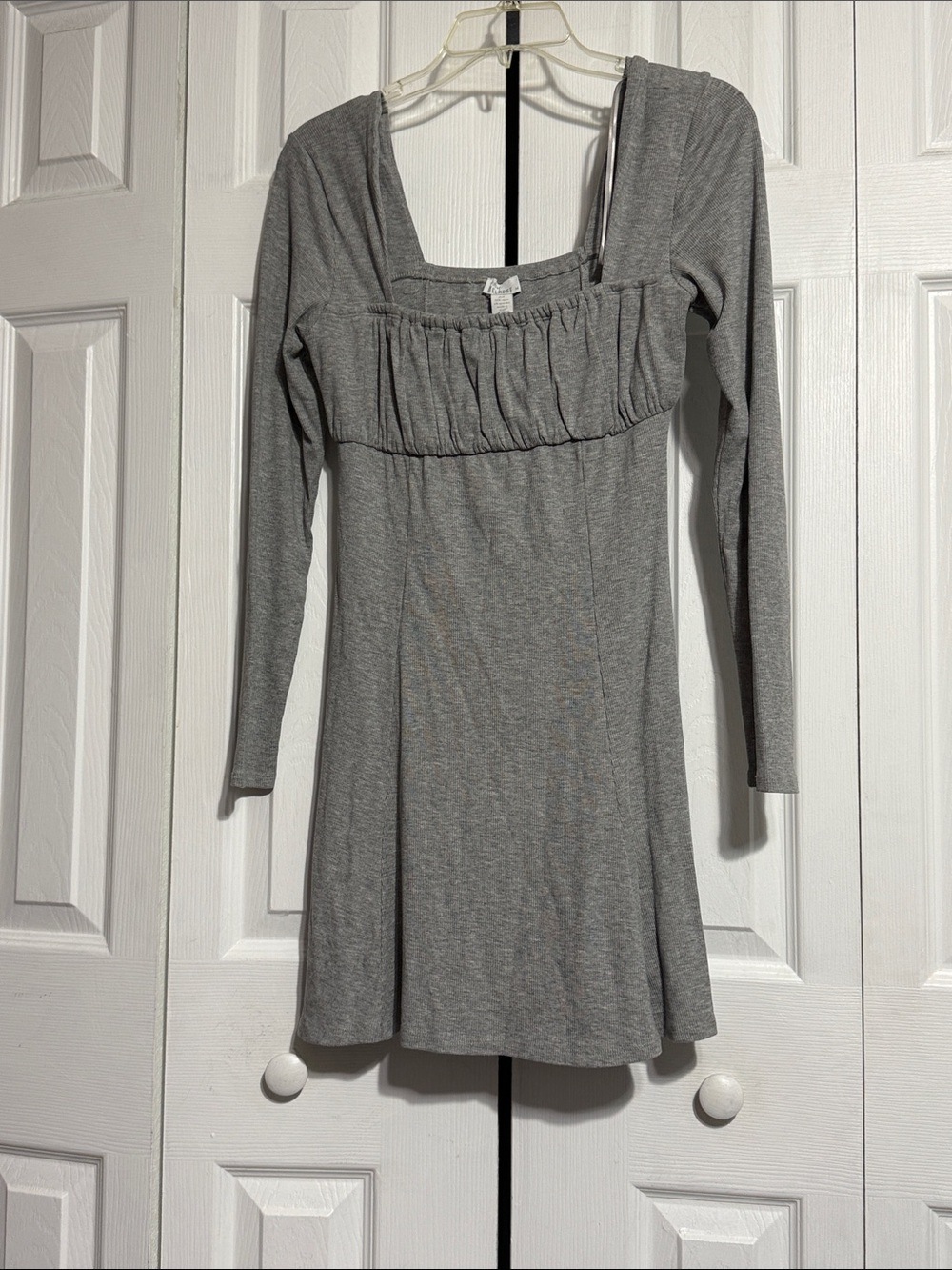 West of Melrose Gray Long Sleeve Knit Tunic Dress size MEDIUM